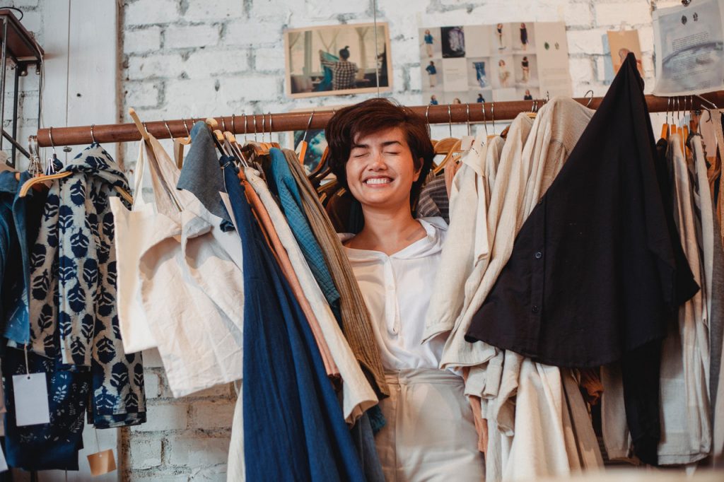 10 Tips for Buying and Choosing New Clothes