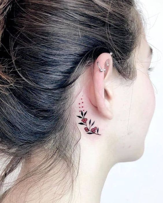 30+ Attractive Side Neck Tattoos for Women - Veo Tag