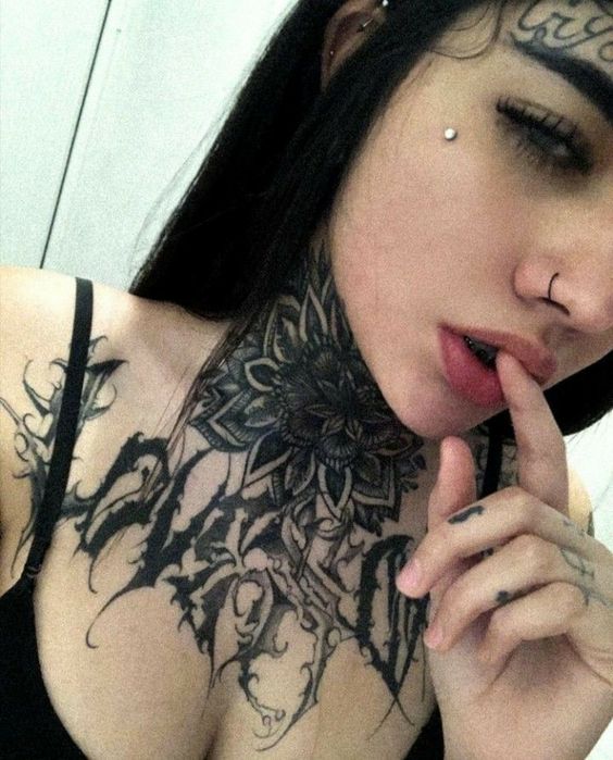Gangster Throat Neck Tattoos for Girls - classy female neck tattoos