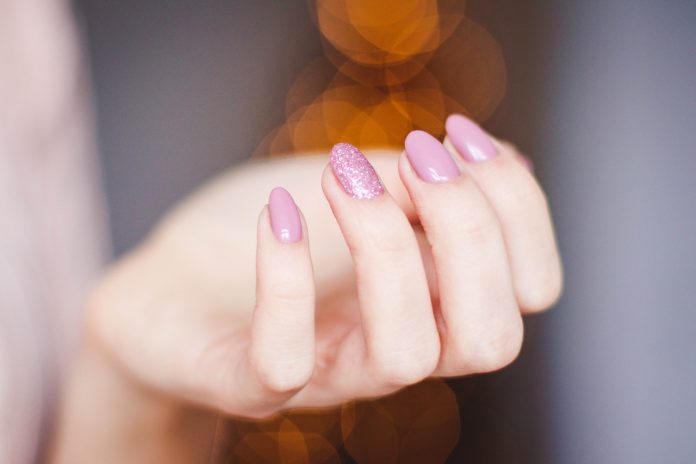 Tips for Designing Gorgeous Nail Art with Harmony Gelish Nail Polish - how to make nail polish with acrylic powder