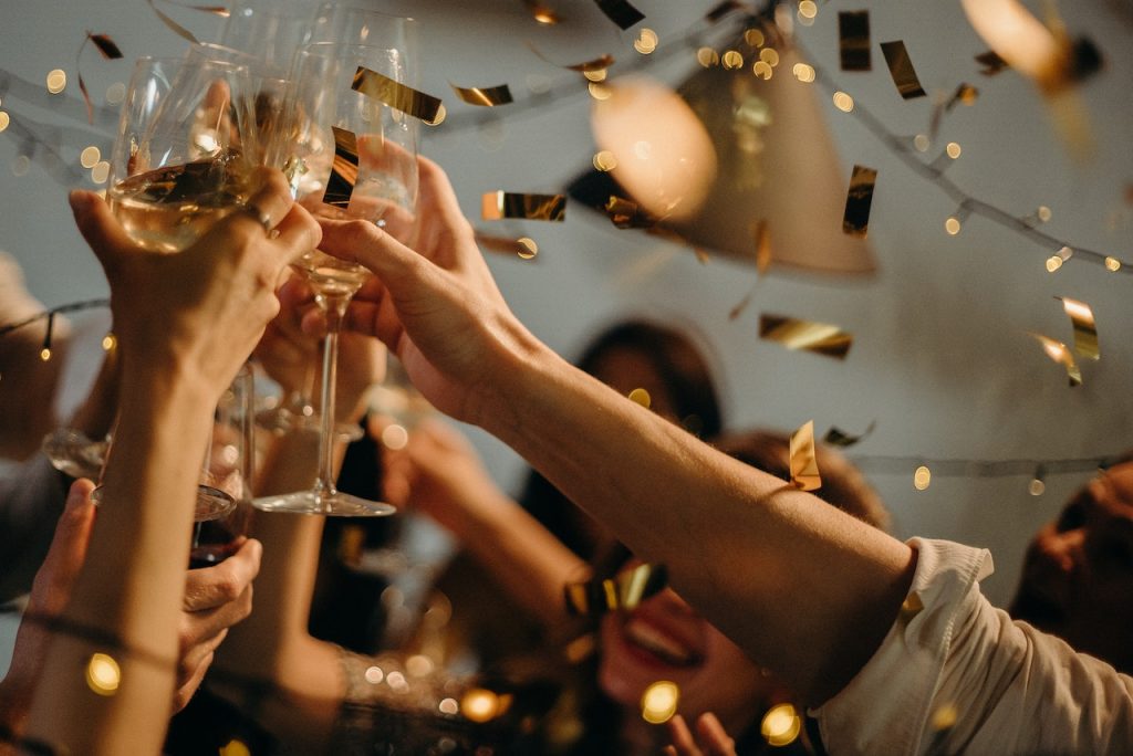 How to Throw an Unforgettable Leavers Party - farewell party ideas for students