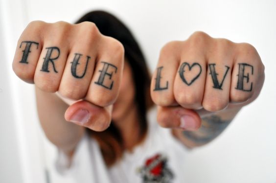 Female Knuckle Tattoos - tattoos on knuckles meaning