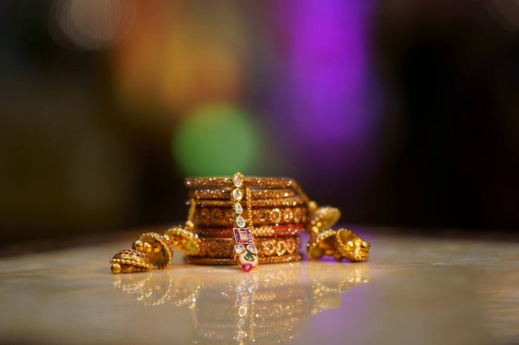 The Cultural Significance of Indian Gold Bangles in Traditional Celebrations and Ceremonies - what do bangles symbolize