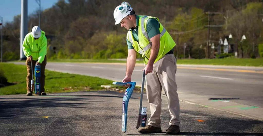 The Benefits of Using a Digitrak Locator for Underground Utility Locating