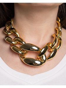 modern chunky necklaces