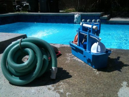 Natural vs. Chemical: Best Methods for Removing Stains from Pools