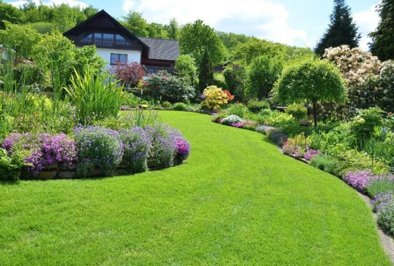 How to Choose the Right Residential Landscaping Services for Your Home How to Choose the Right Residential Landscaping Services for Your Home