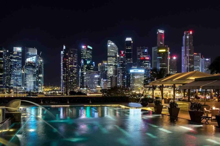 3 Essential Factors That Require Your Attention When Searching For a 5 Star Hotel in Singapore 3 Essential Factors That Require Your Attention When Searching For a 5 Star Hotel in Singapore